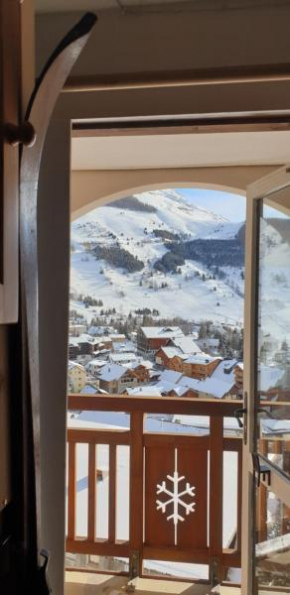 Studio Alpheratz Forest - 1 à 3 pers - WIFI, balcon, vue piste et glacier Muzelle, calme, proche commerces et pistes- TSC Super Venosc à 80m